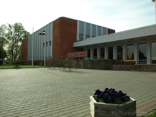 Priekuļu kultūras nams 